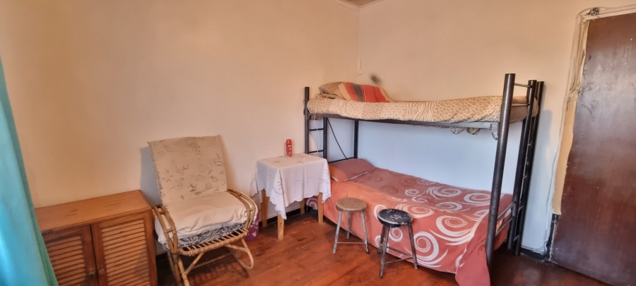 4 Bedroom Property for Sale in Silvertown Western Cape